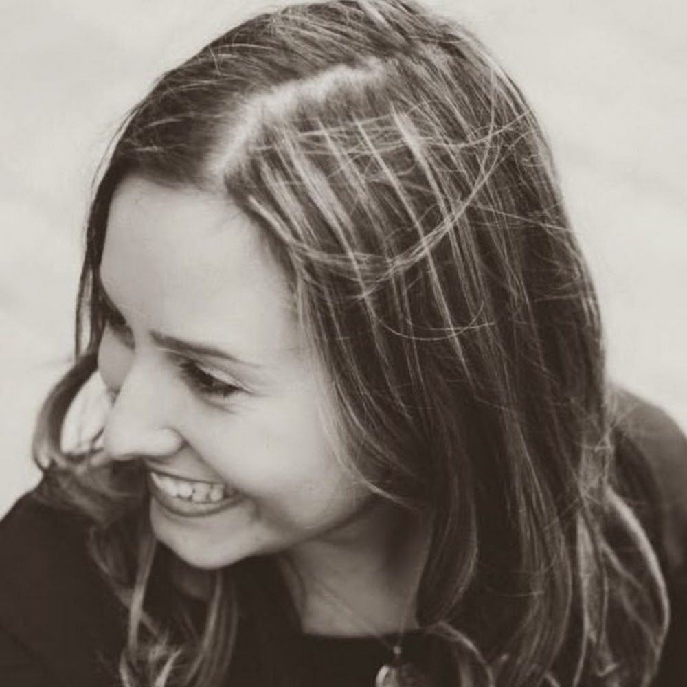 Meet your Posher, Eliza